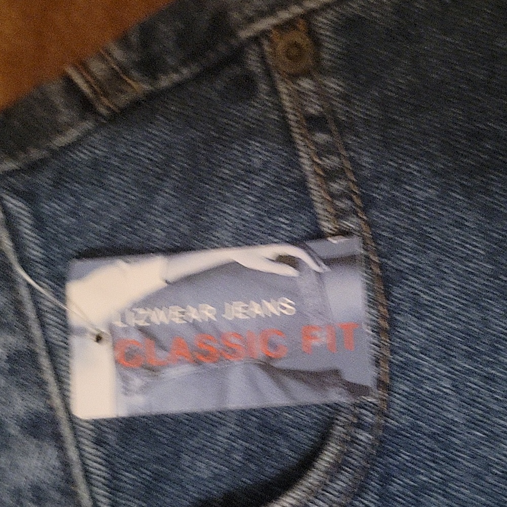 NWT: Liz Claiborne LIZWEAR Jeans Shorts - Picture 9 of 11
